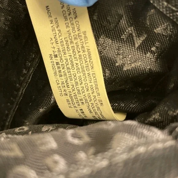 Firm $$ LIKE NEW!! Kate Spade Laurel Way Greer Crossbody Bag in black - Picture 6 of 15